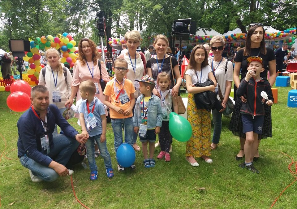 Dzieciaki z powiatu łęczyńskiego na Narodowym Dniu Dziecka