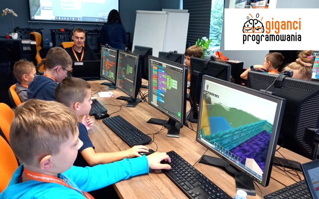 Programowanie w świecie retro gier dla dzieci i młodzieży! Startują bezpłatne warsztaty “Koduj z Gigantami – Retroprogramowanie”